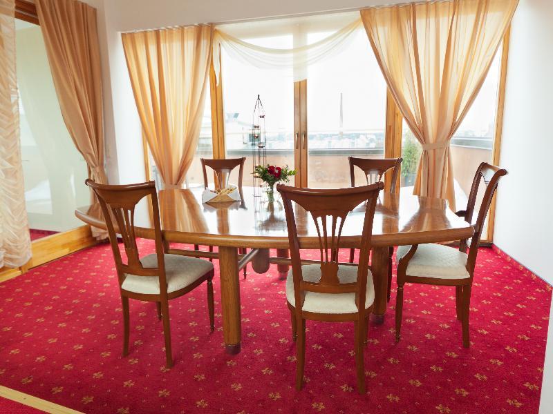 City Hotel Teater 리가 외부 사진