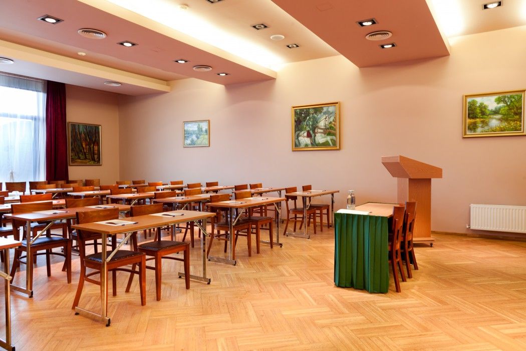 City Hotel Teater 리가 외부 사진