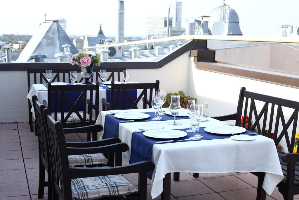 City Hotel Teater 리가 외부 사진