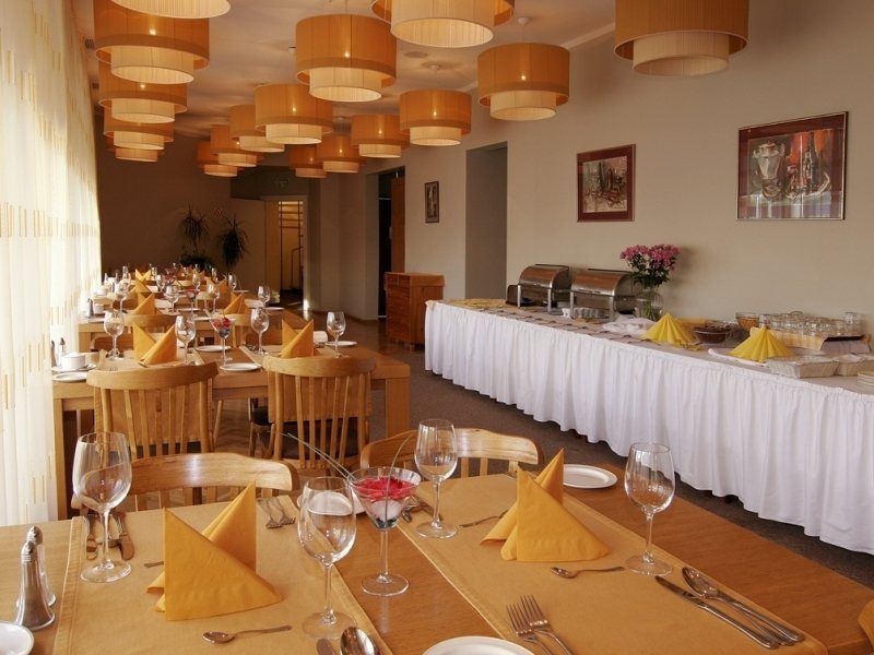 City Hotel Teater 리가 외부 사진