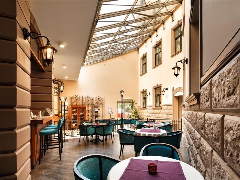 City Hotel Teater 리가 외부 사진